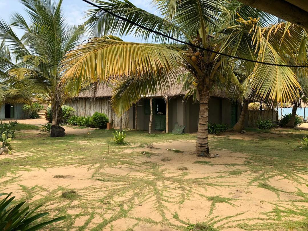The Akwidaa Inn Экстерьер фото